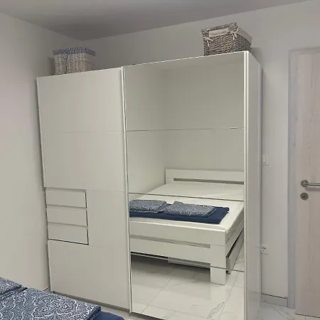 Bucanje, Holiday home