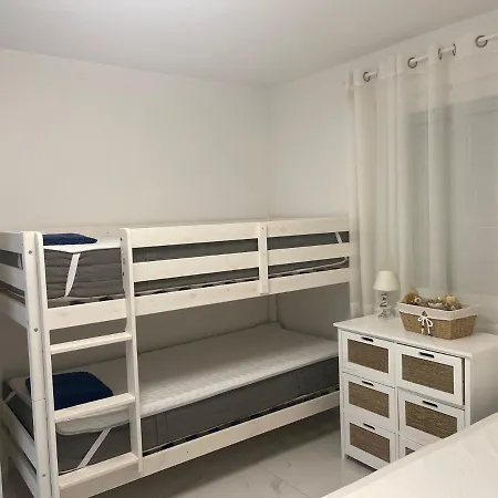 Hotel Bucanje, Nerezine